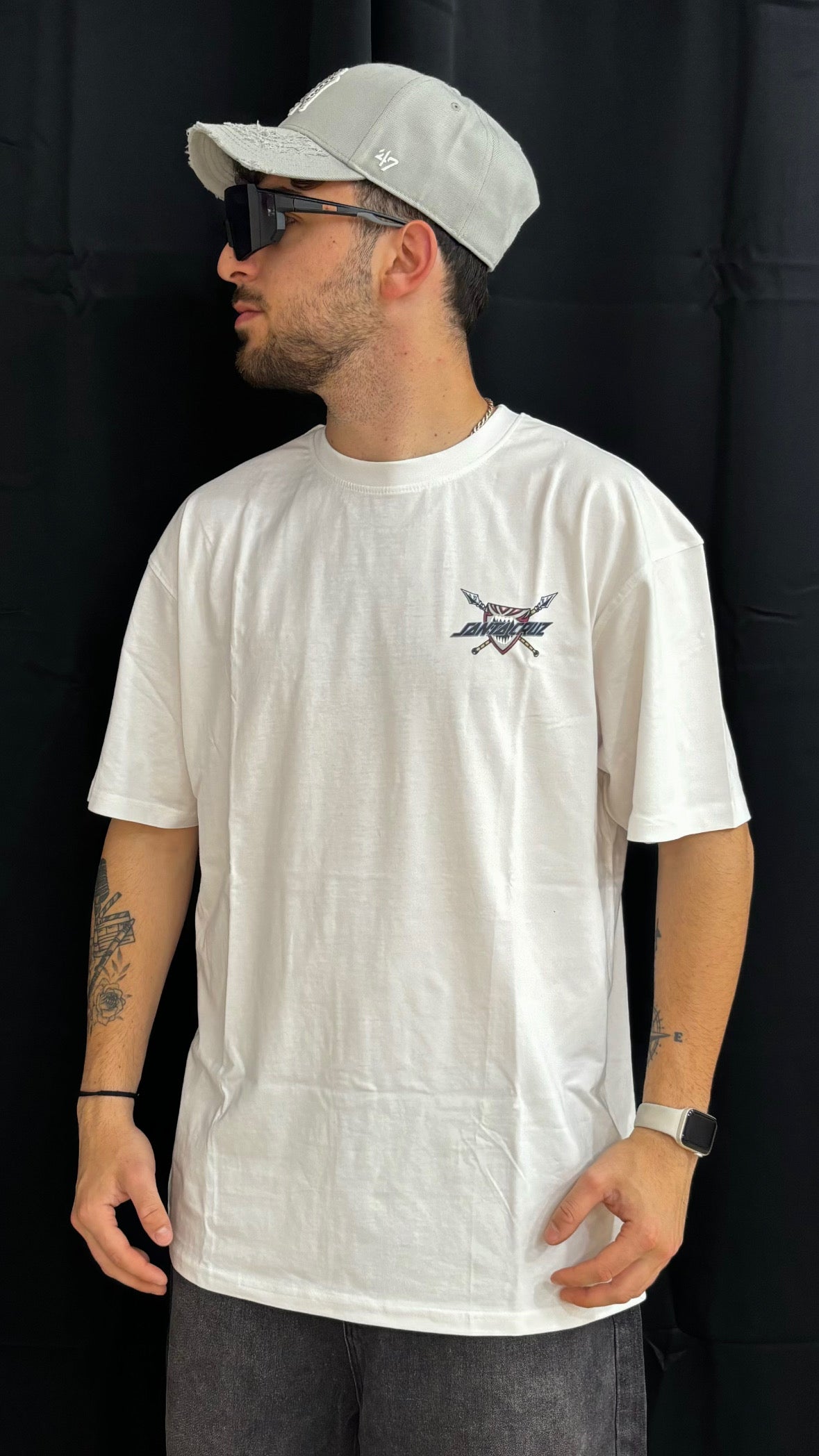 Salba screaming witch doc t-shirt