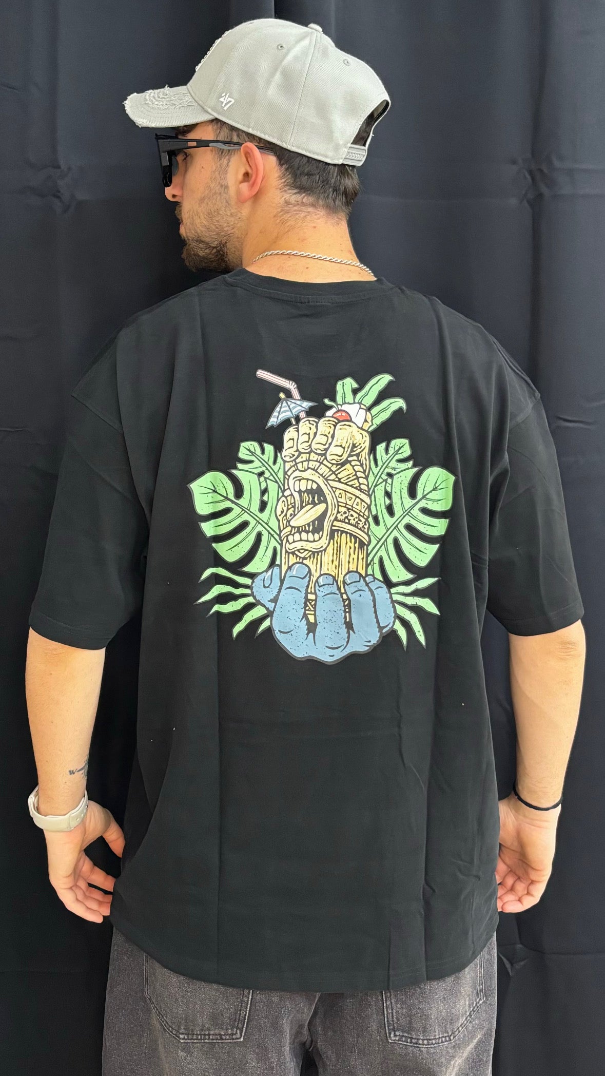 Tiki hand strip t-shirt