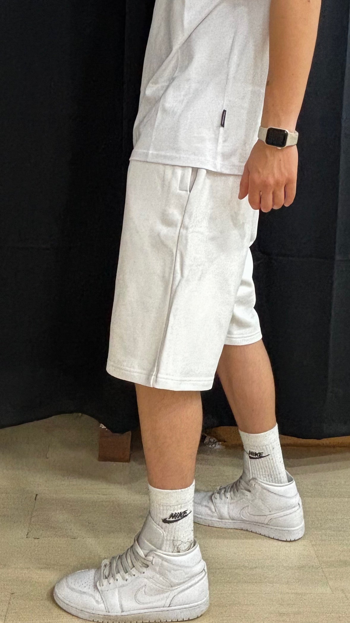 Sweatshort triangle shark