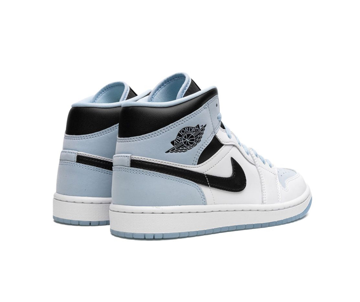 Jordan 1 mid SE blu ghiaccio