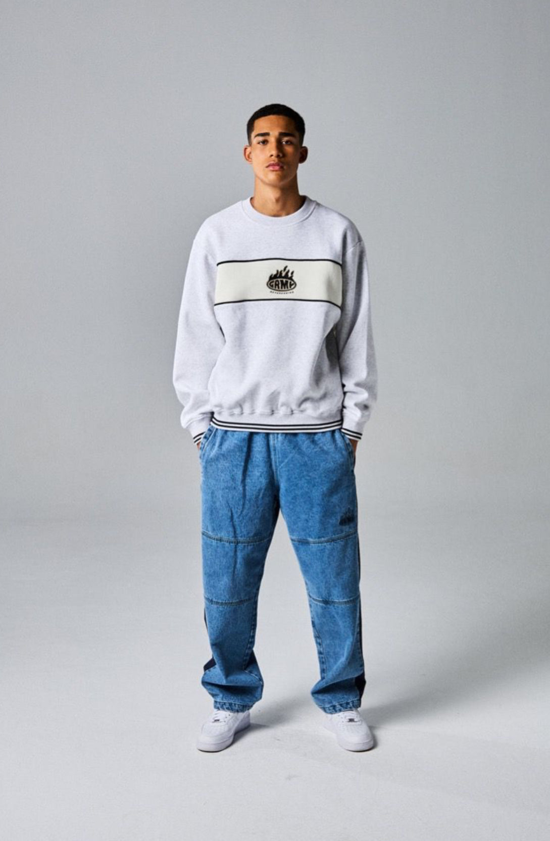 Grimey Scratching Memories Vintage Crewneck Sport Grey