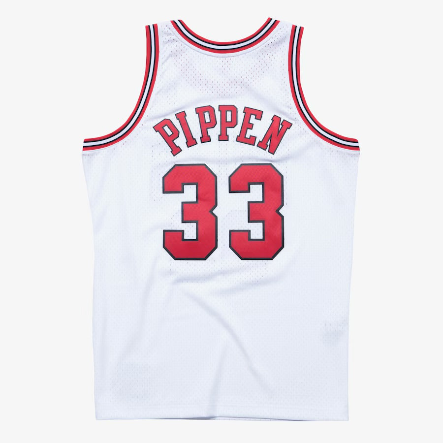 Men's Scottie Pippen White Chicago Bulls 1997/98 Hardwood Classics Swingman Player Jersey