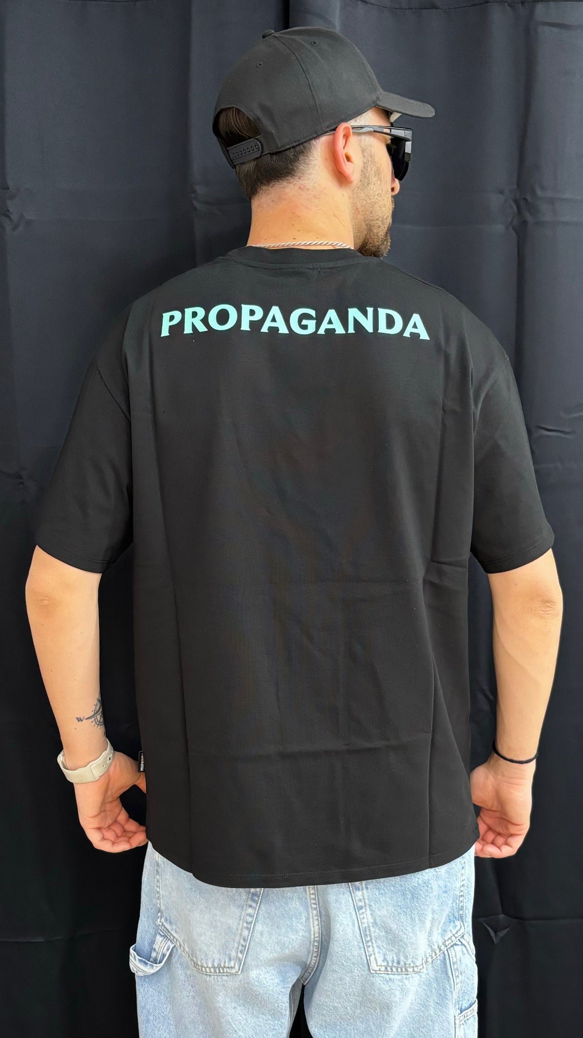 T-shirt logo fire