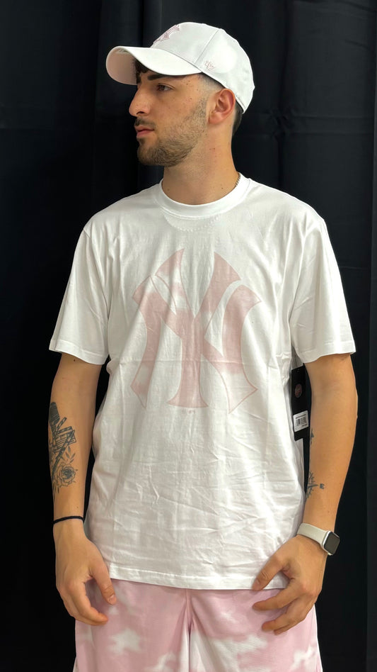 47’ t-shirt New York white wash