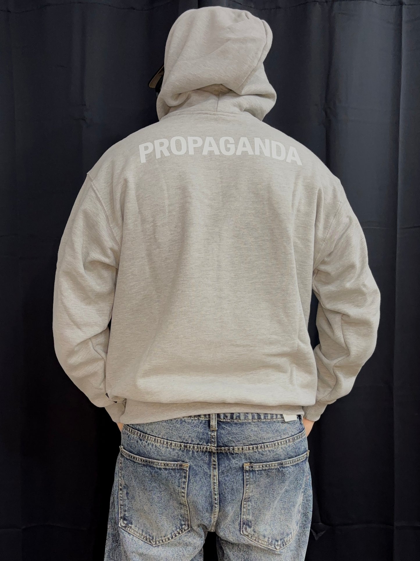 HOODIE logo propaganda