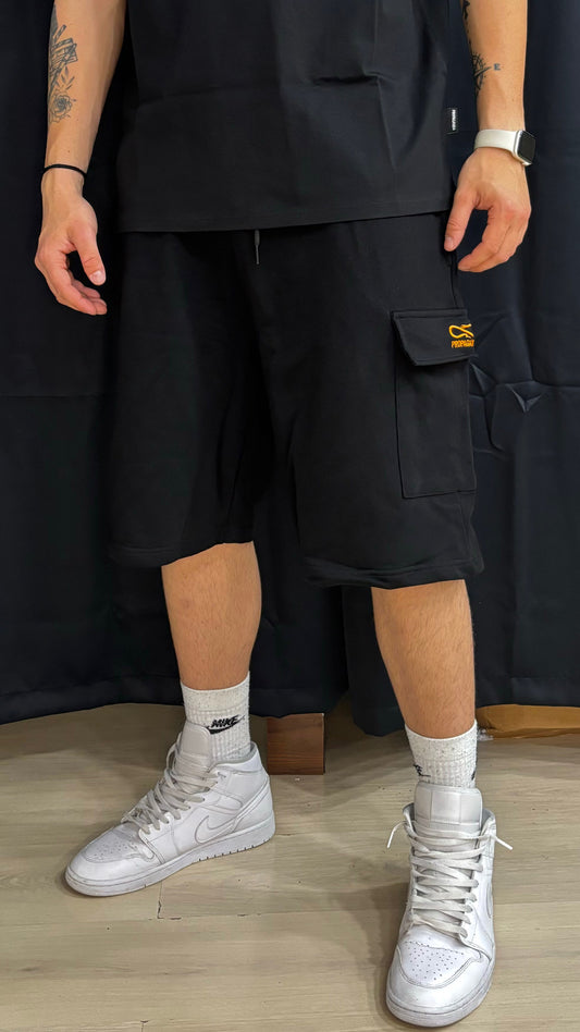 Cargo Sweatshort logo embroidery