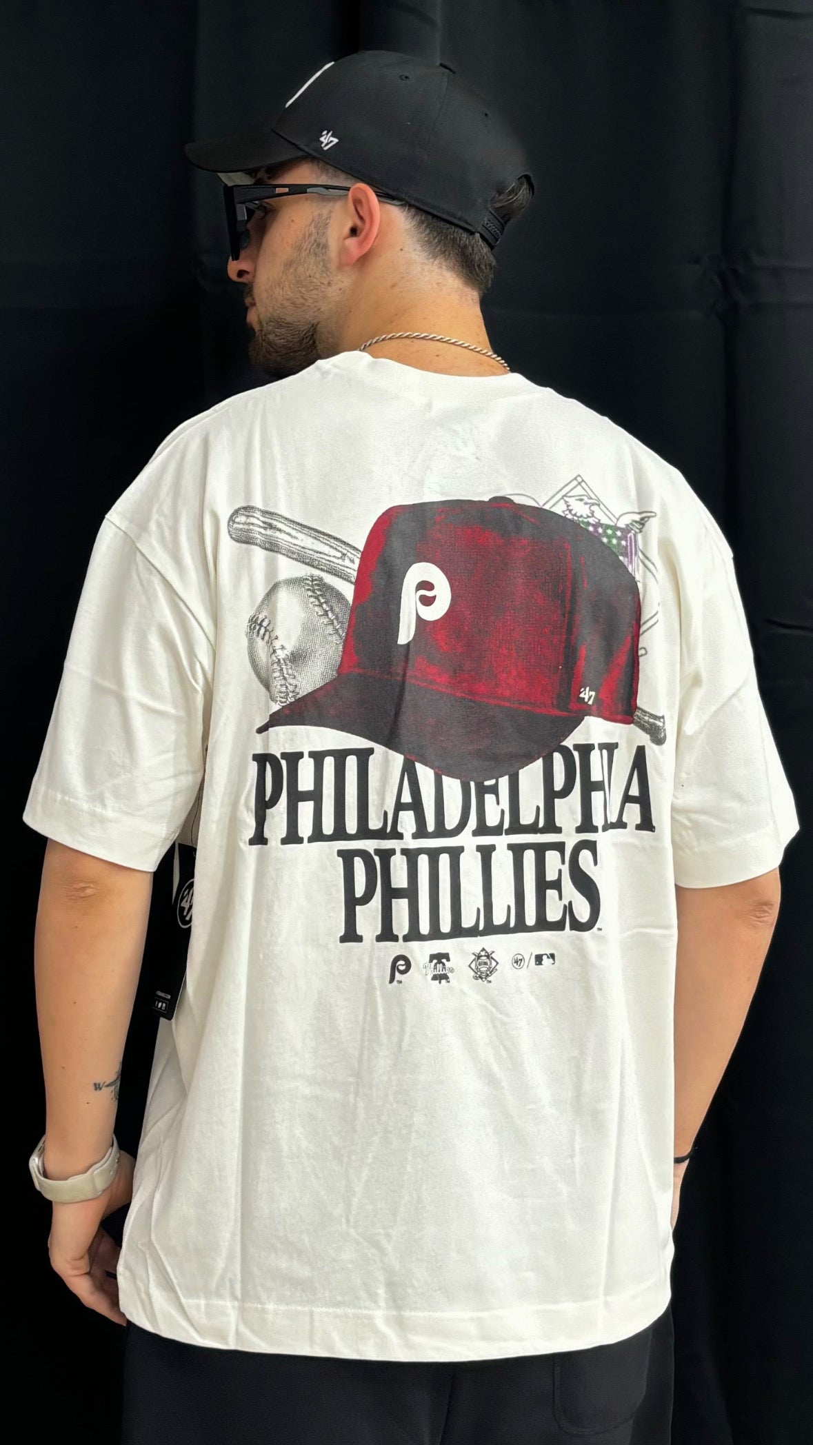 47’ t-shirt Philadelphia phillies