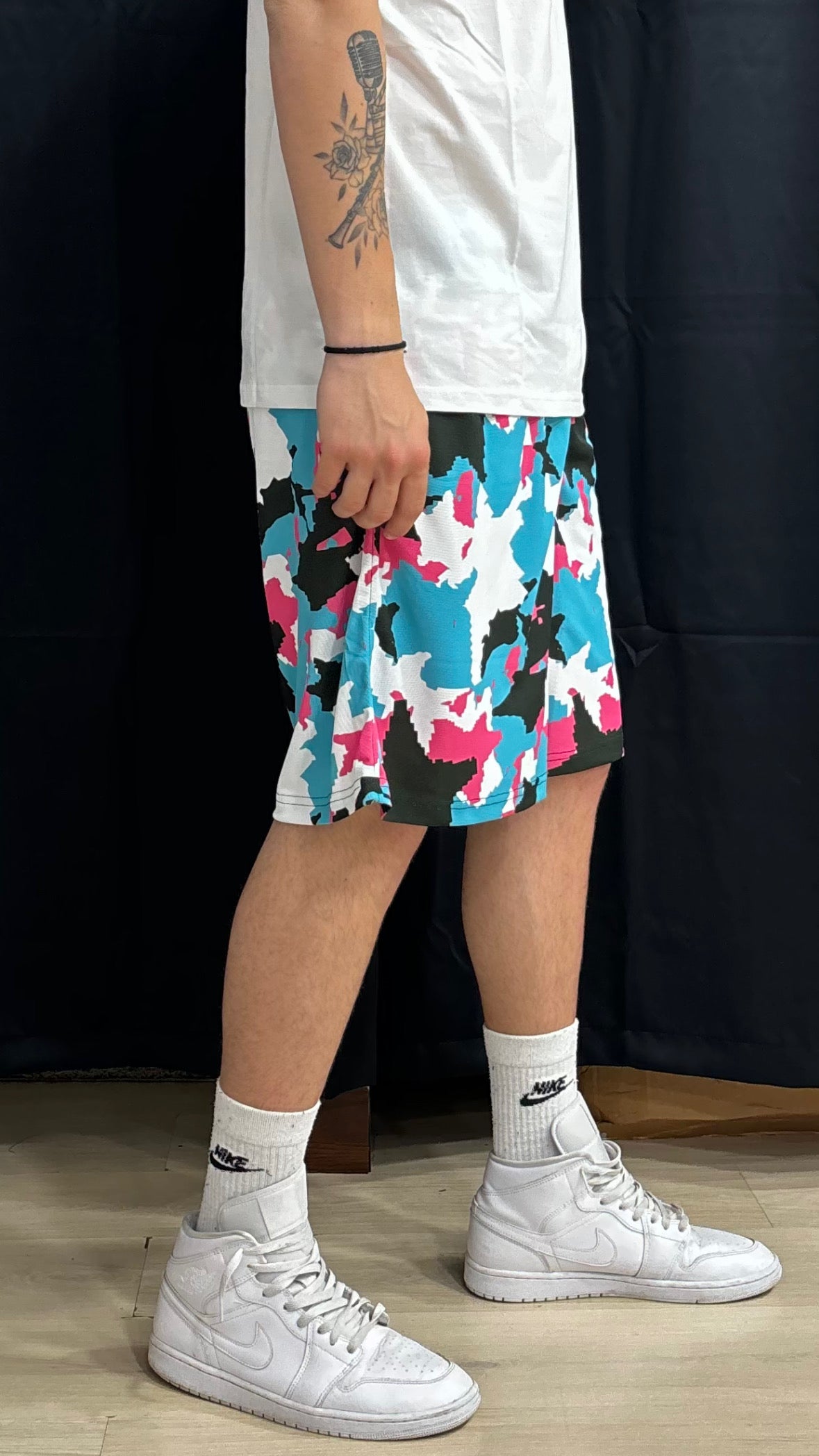 47’ shorts New York neon Blue