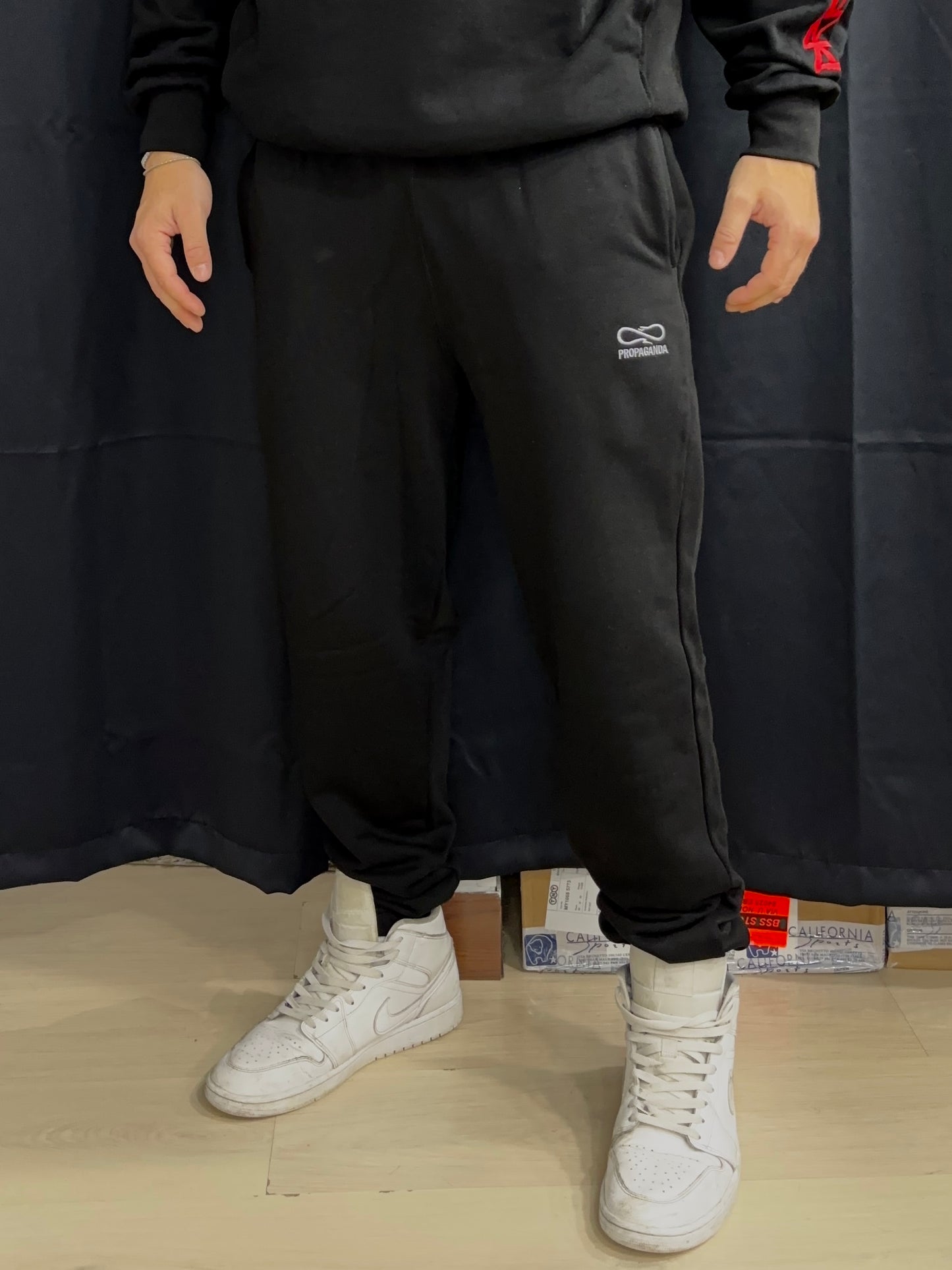 Logo Embroidery Sweatpant