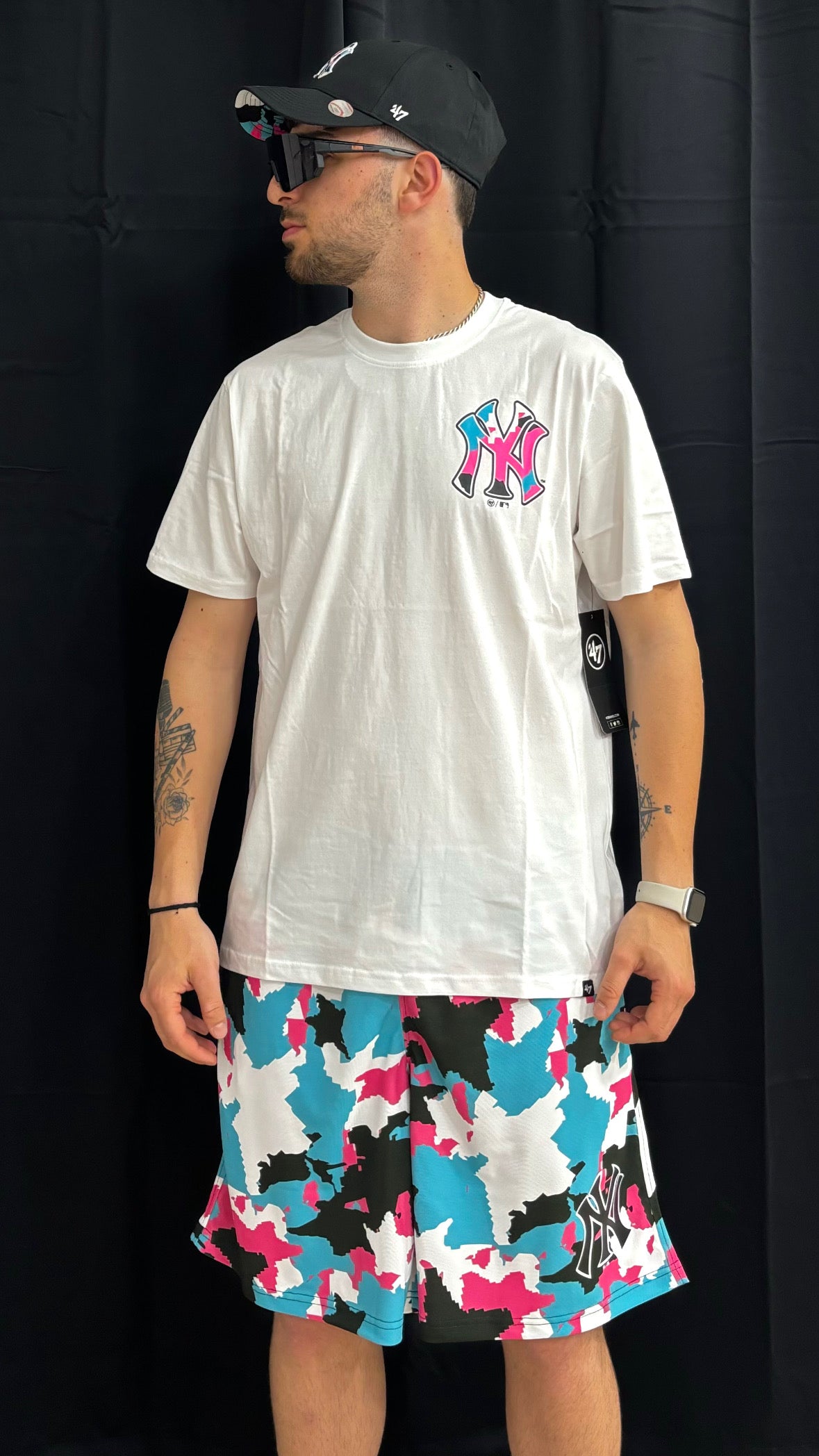 47’ t-shirt New York neon Blue
