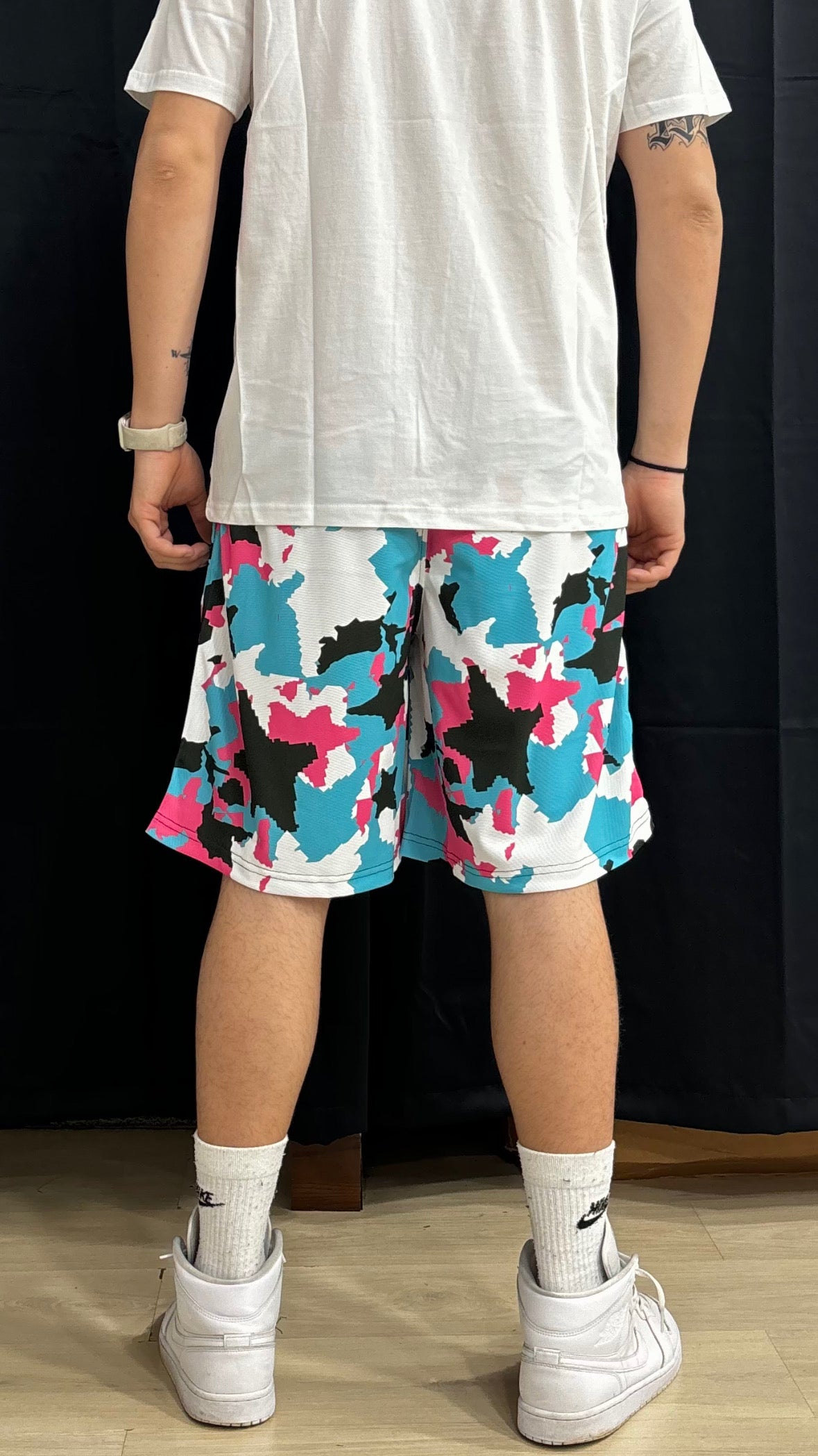 47’ shorts New York neon Blue