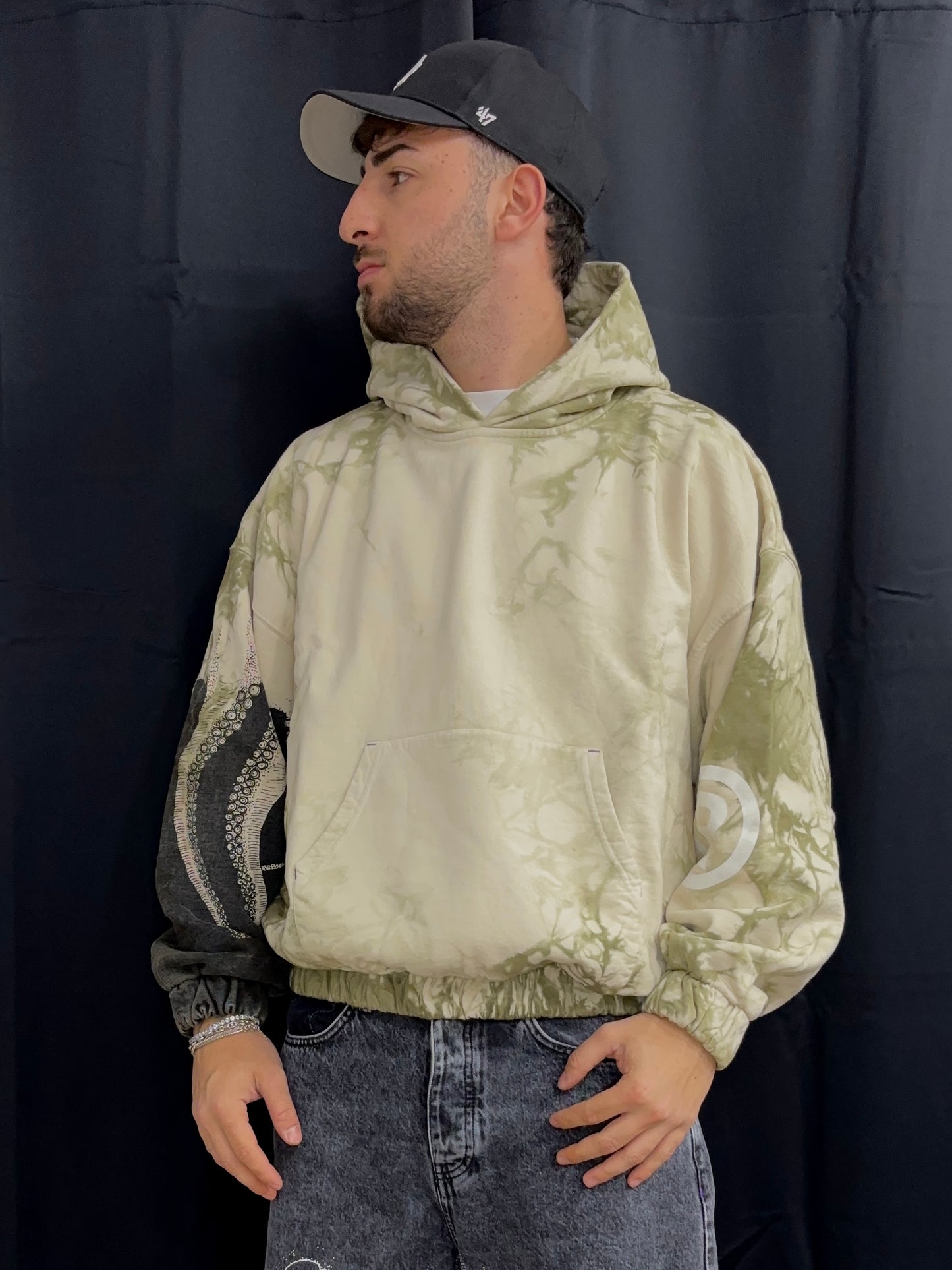 Octopus Side Marble Hoodie