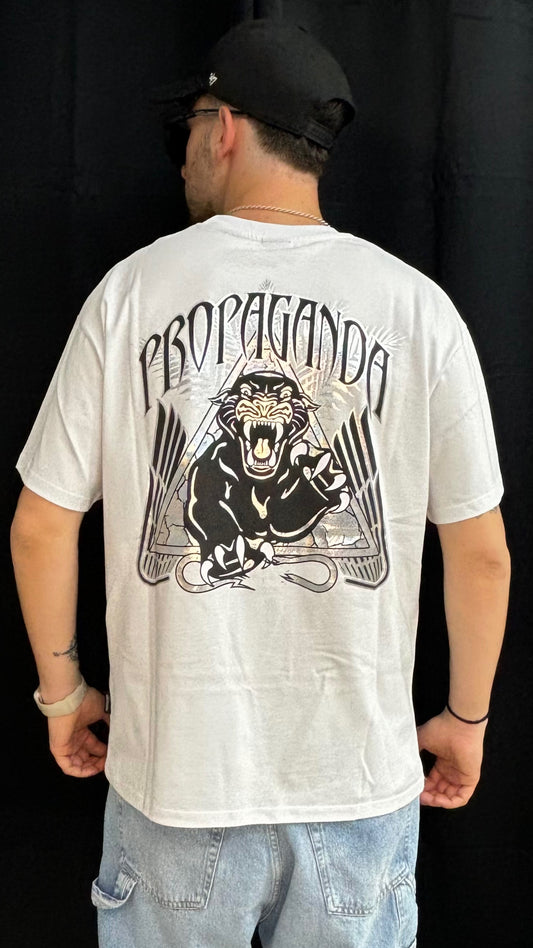 T-shirt triangle panther