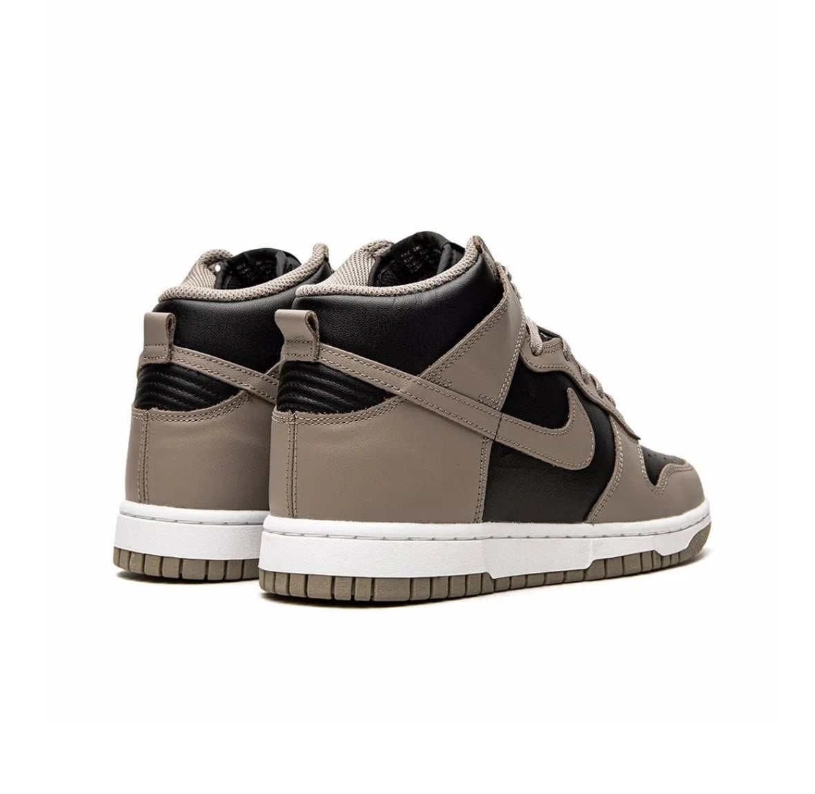 Dunk high moon fossil