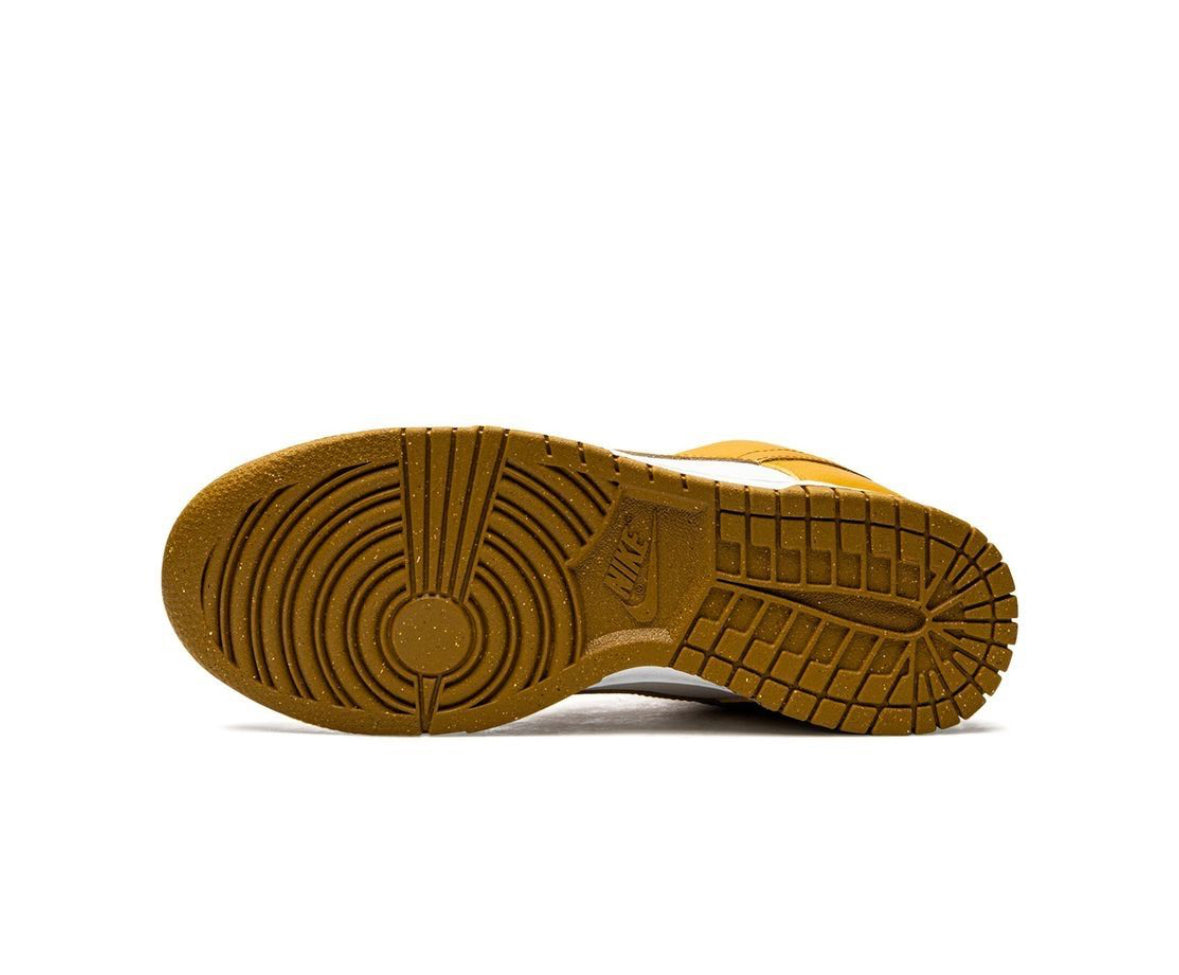 Dunk low next nature phantom