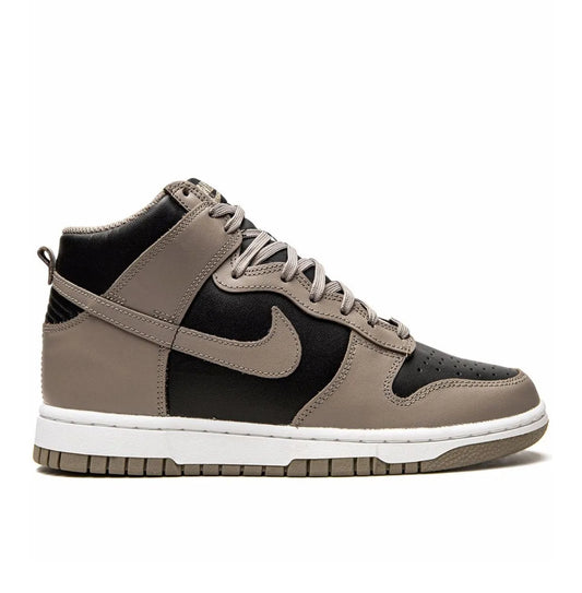 Dunk high moon fossil