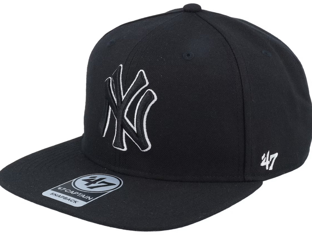 NY Yankees No Shot Captain Black Outline Snapback - 47 Brand